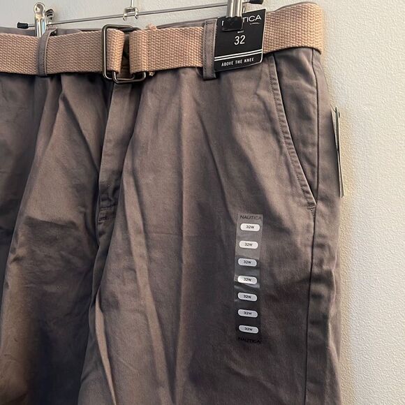 Nautica Men's True Navy Flat Front Shorts In Castlerock (Belt Included) Size 32 - Picture 3 of 16